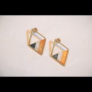 Jove let Diagonal Earring in Yellow/Blue